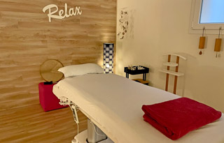 Soins, massages thérapeutiques et énergétiques, sonothérapie, méditation, voyage sonore, guérison, voyage au cœur de soi, atelier intuition, stage, mediumnité